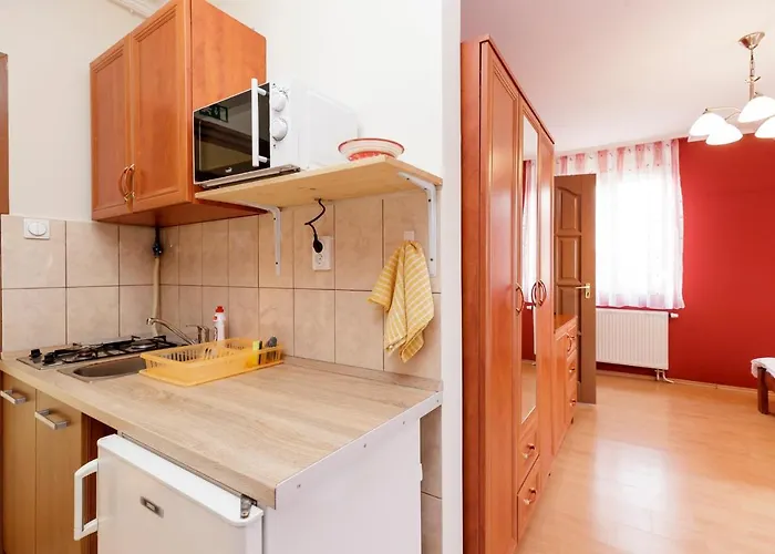 Almafa Apartmanhaz Erlau